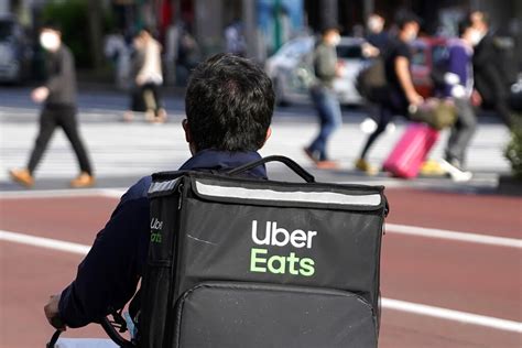 Uber Eats to accept SNAP benefits for grocery deliveries in 2024